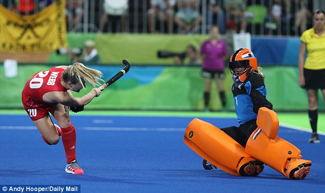 Holly Webb keeps her cool to win Gold for Team GB on the final penalty